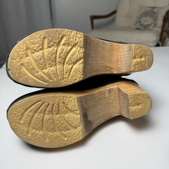 No. 6 Pull-on Shearling Wood Clog Boots on Mid Heel Black Suede Women's 39 8.5 - Picture 8 of 11